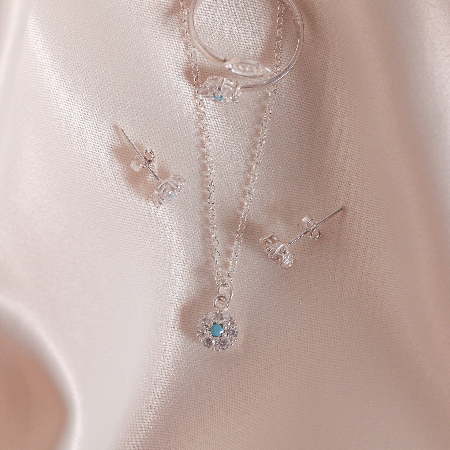 Fairuz Zahra Pendant