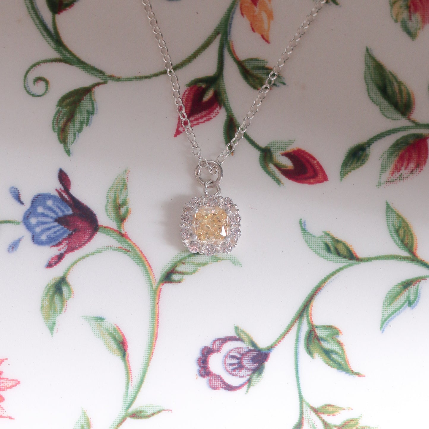 Cushion Halo Pendant
