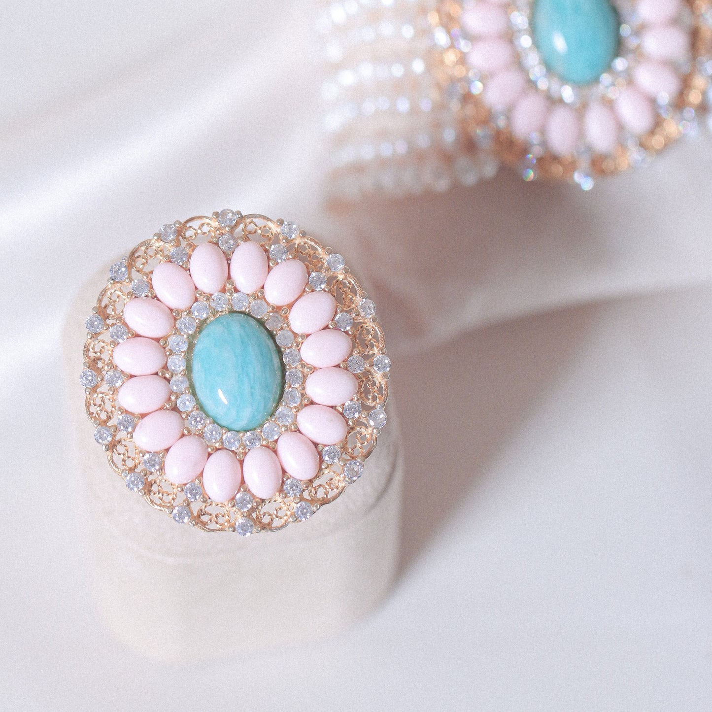 Coral's Halo Pearl Full Set