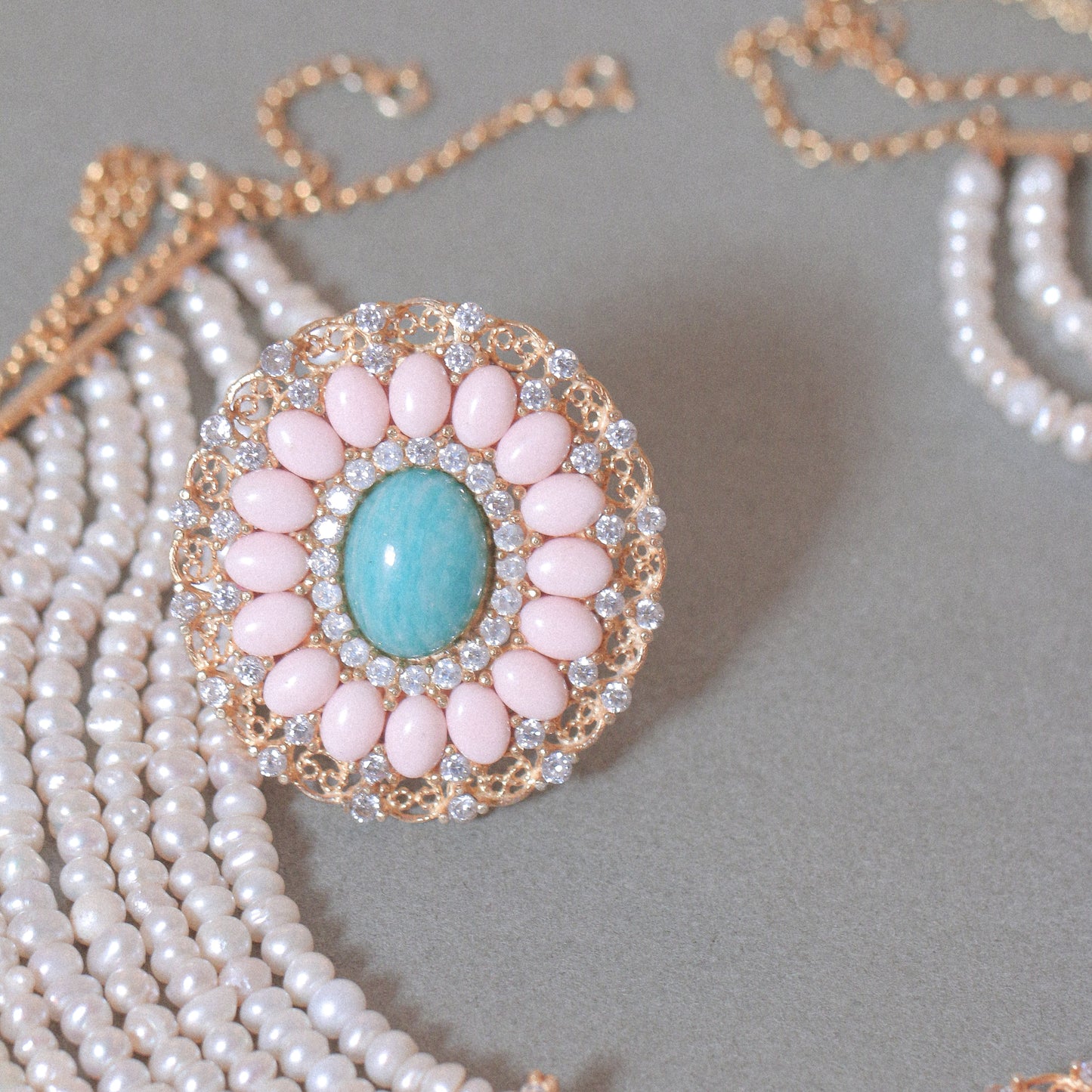 Coral's Halo Pearl Full Set