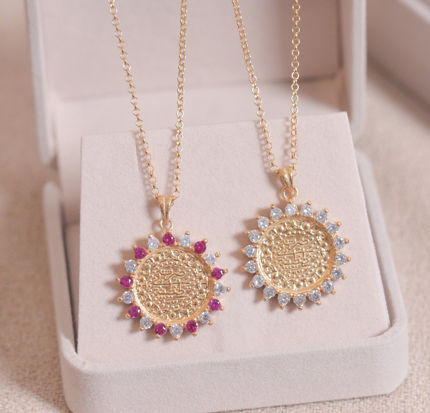 Sun White Zircon Lira Pendant