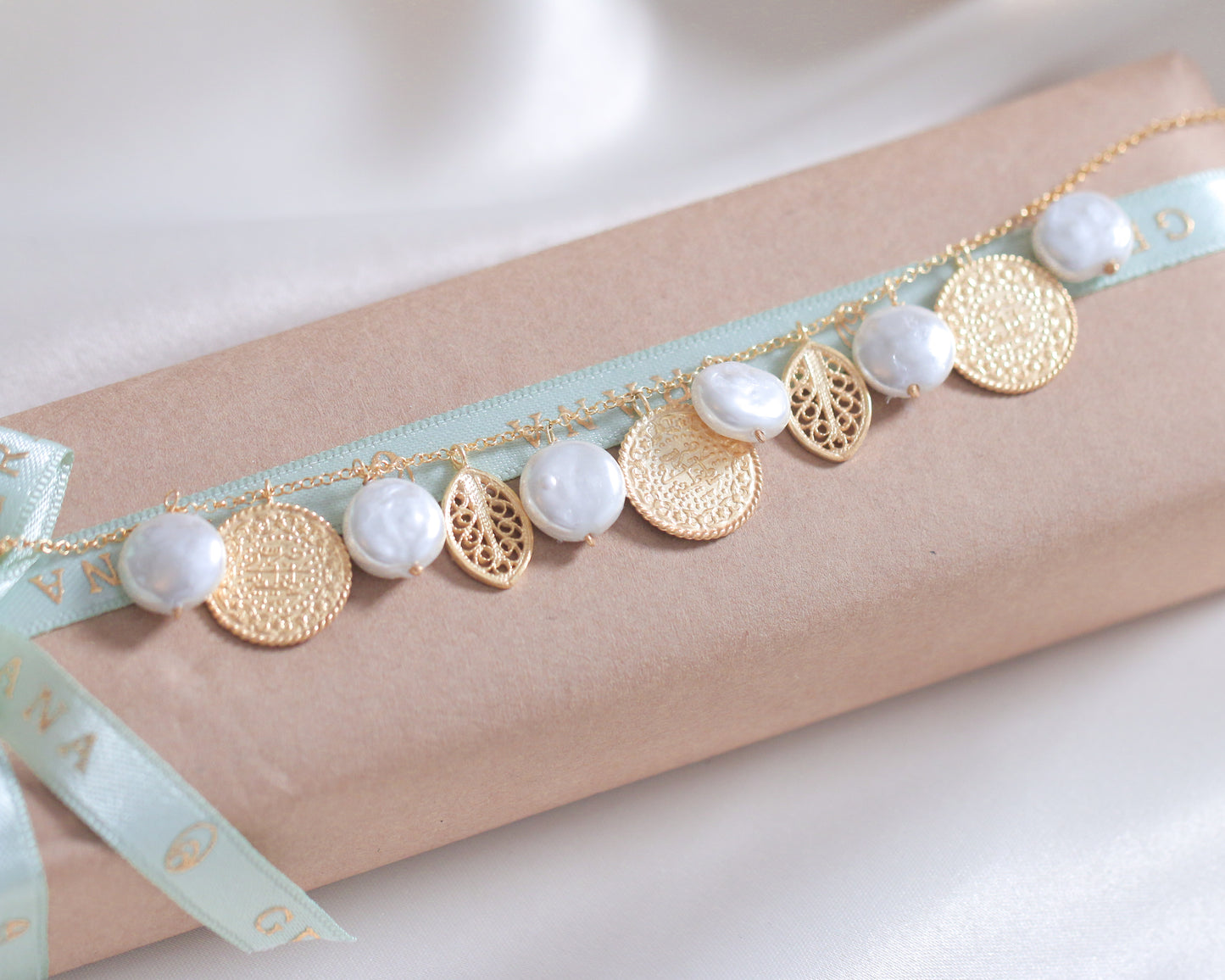 Ottoman 3 Lira & Filigree Bracelet (Big Pearls Gems)
