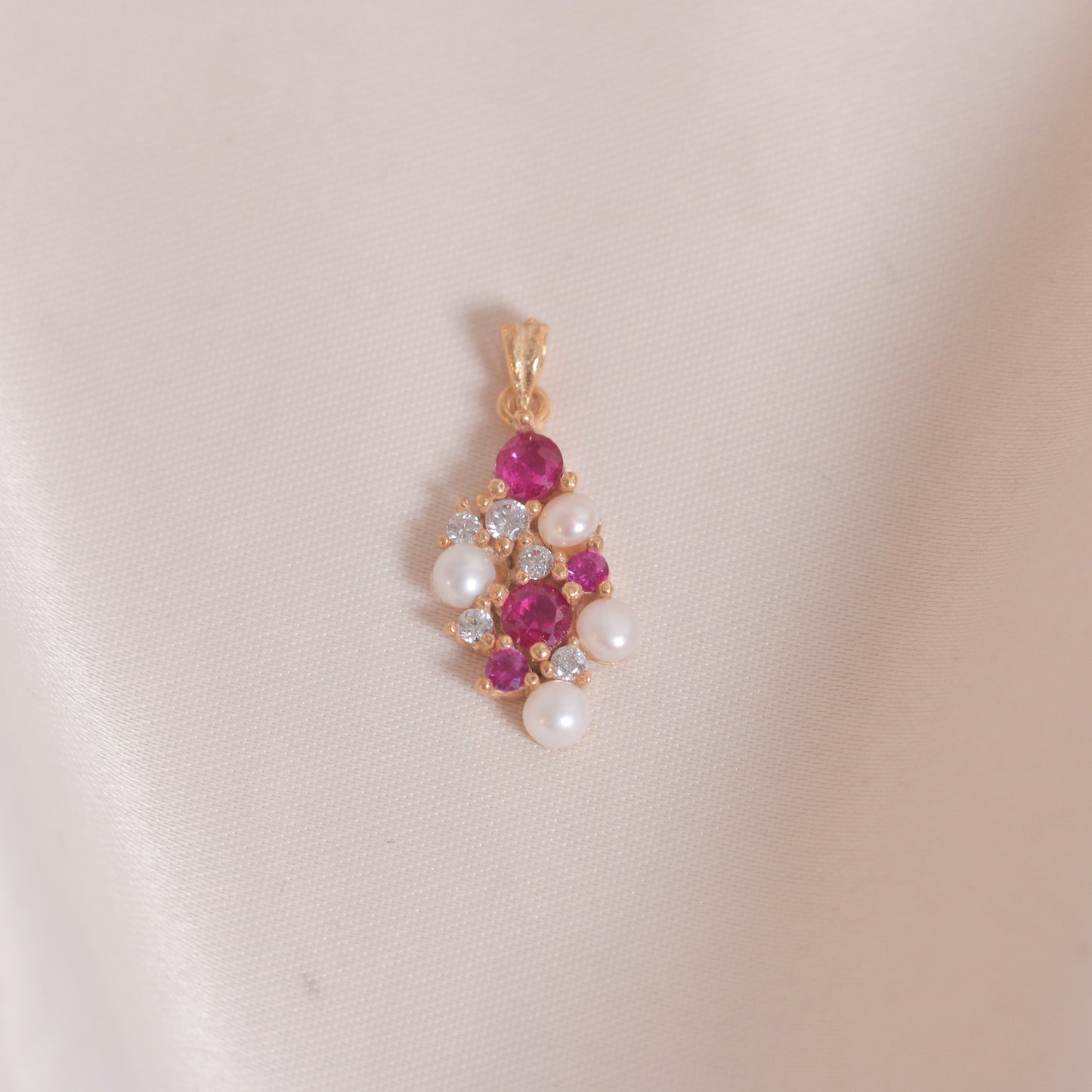 Cluster Pendant