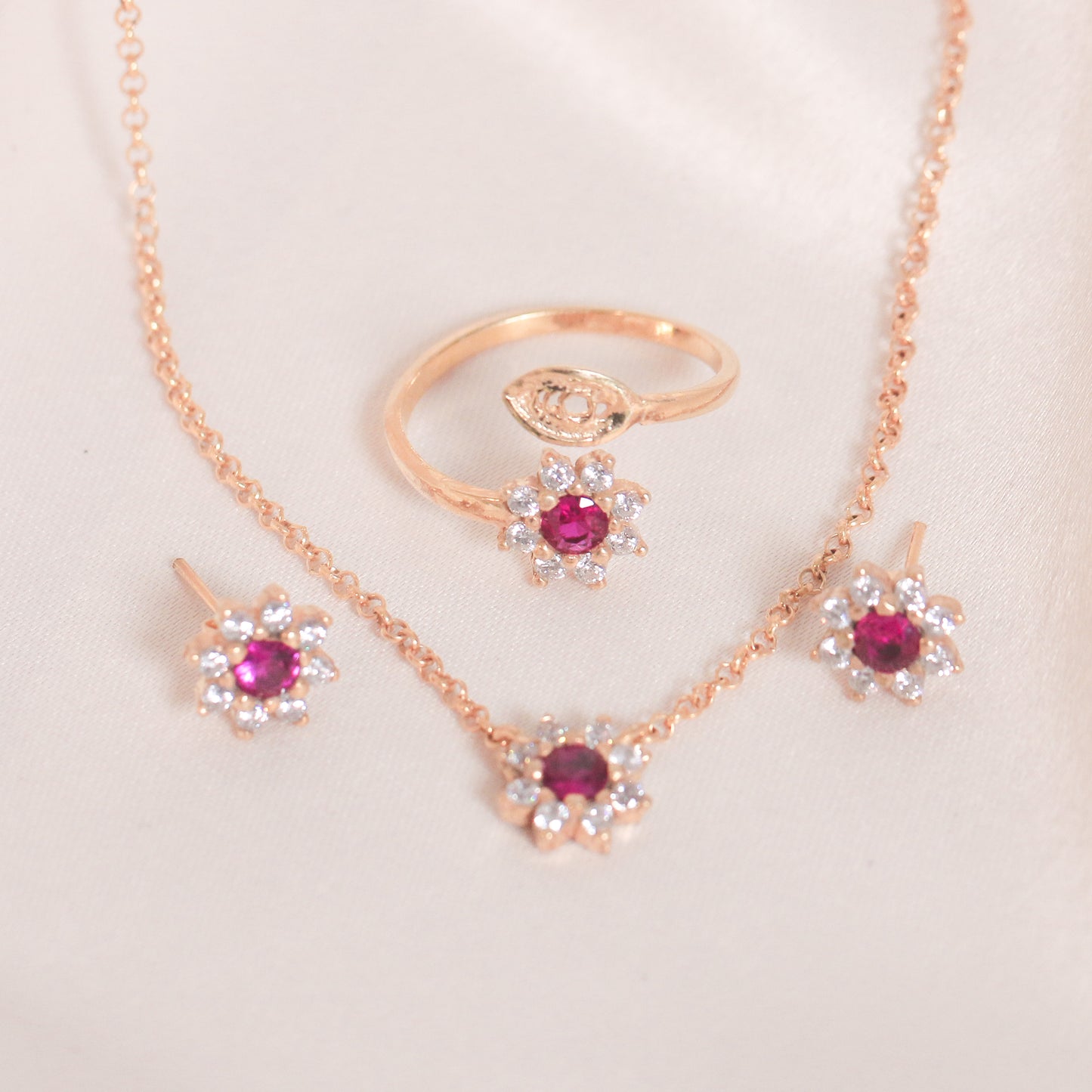 Halo Red Zircon Set