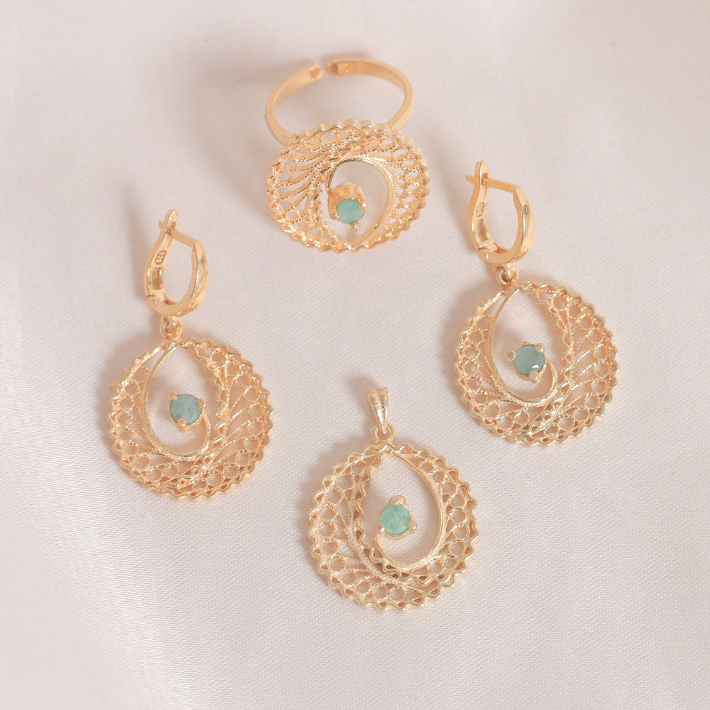 Round Filigree & Emeralds Set