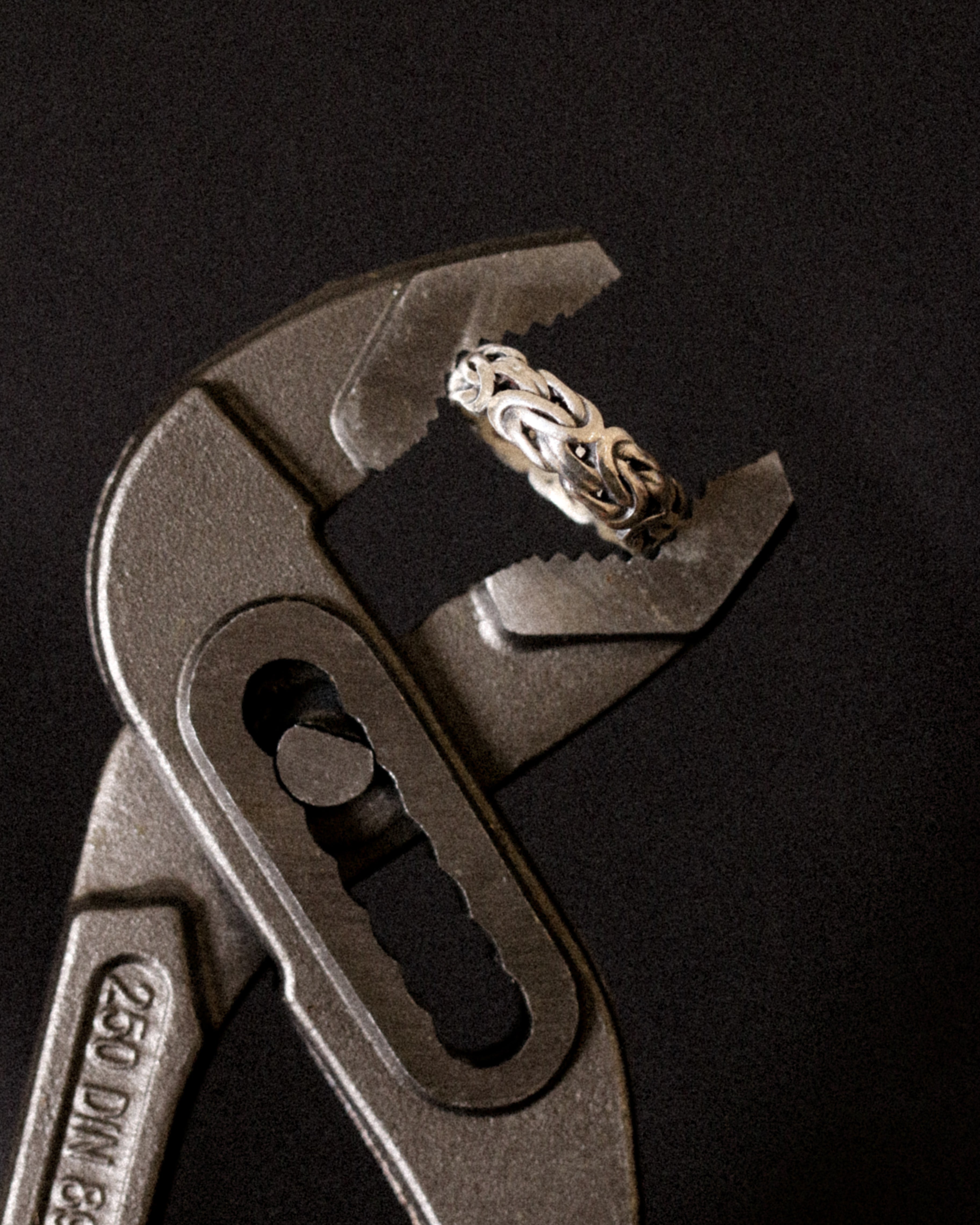 Buleila Signature Wedding Band (Men)